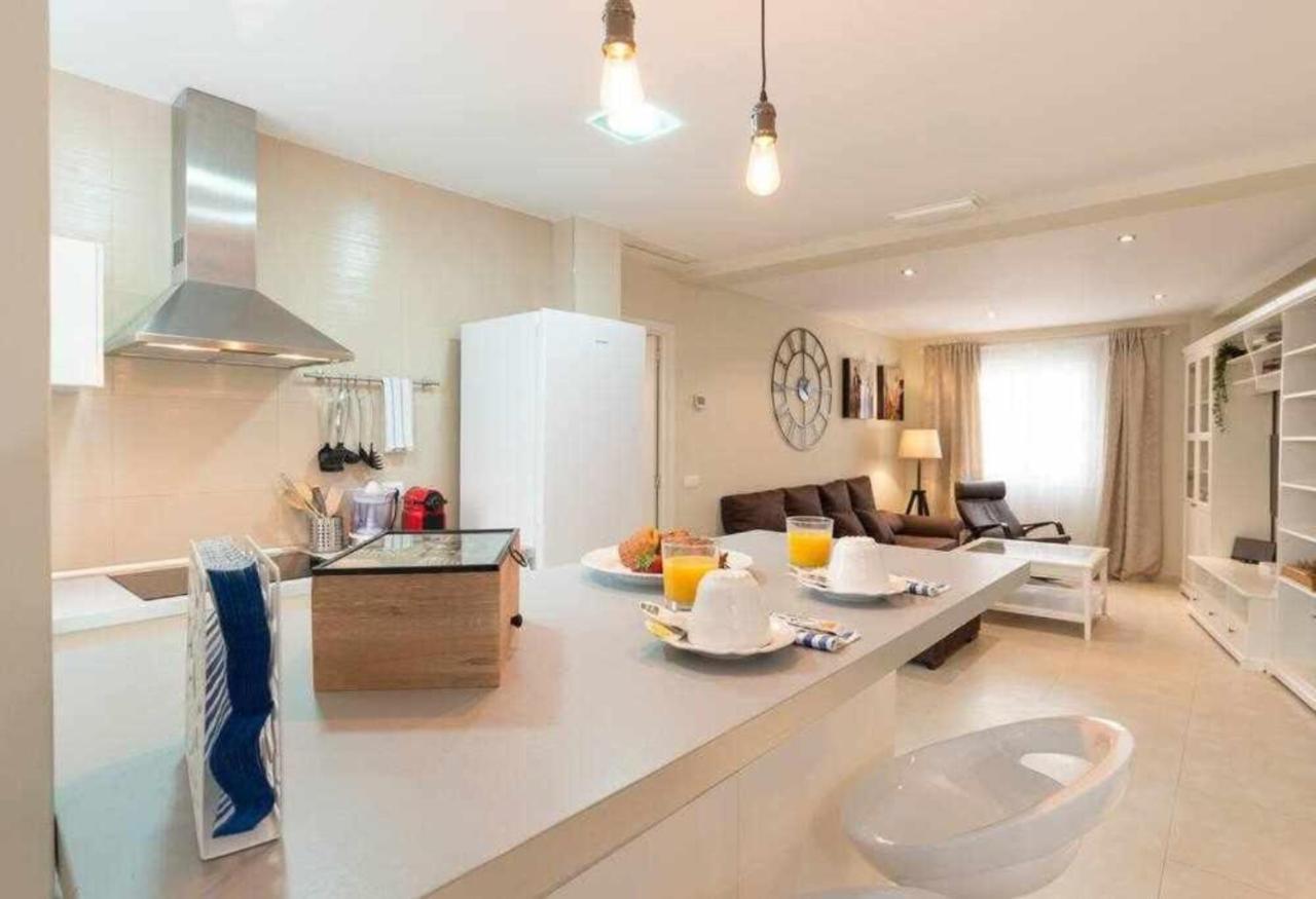 Apartamento Premium junto a Catedral. MálagaSimple Esterno foto