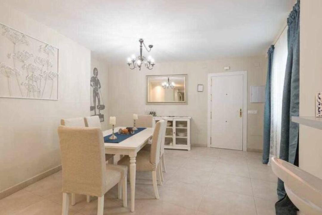 Apartamento Premium junto a Catedral. MálagaSimple Esterno foto